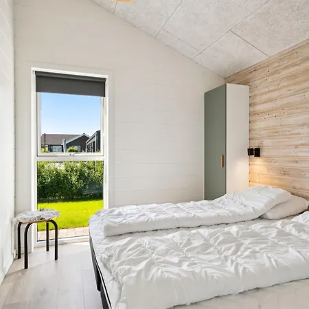 Holiday home Matias - 375m From The Sea By Interhome